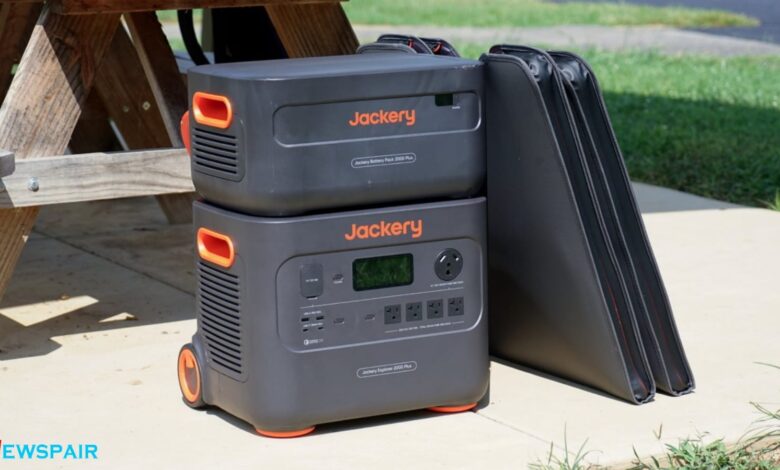 Jackery Solar Generator 2000 Plus